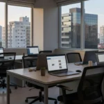 Escritório imobiliário com CRM para separação de leads de compradores e proprietários