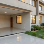 Casa brasileira com benfeitorias em imóvel residencial para negociação imobiliária