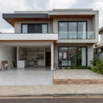 Casa brasileira com benfeitorias e valorização imobiliária