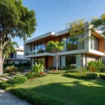 Casa residencial brasileira no mercado imobiliário simbolizando exclusividade do corretor